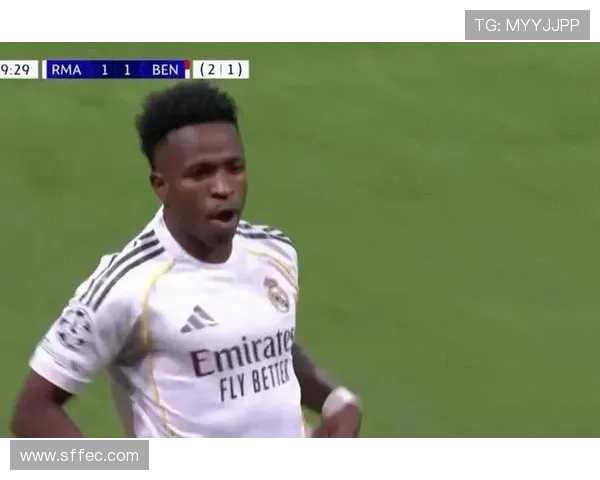 楚阿梅尼伤情更新,皇马中场状态回暖需调整战术应对接下来的挑战 楚阿梅尼伤情更新,皇马中场状态回暖需调整战术应对接下来的挑战