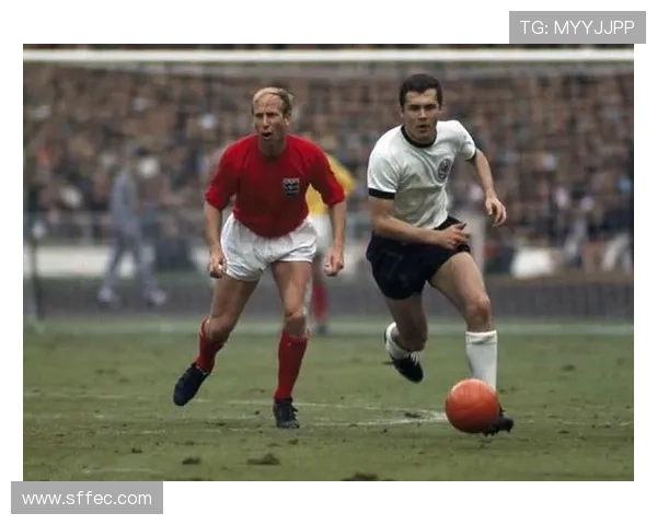 贝肯鲍尔成长经历 贝肯鲍尔成长经历