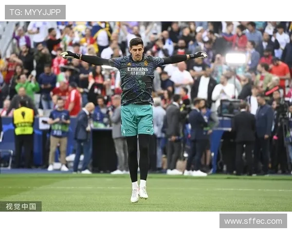 库尔图瓦：从质疑到正名——转会皇马后的逆袭转折解析