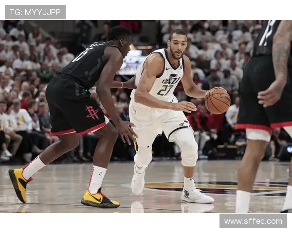 迪马利亚vs阿尔维斯：边路攻防对决解析