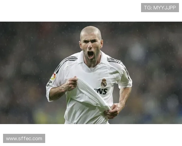 贝林厄姆与齐达内:领袖气质与中场掌控力差异解析 贝林厄姆与齐达内:领袖气质与中场掌控力差异解析